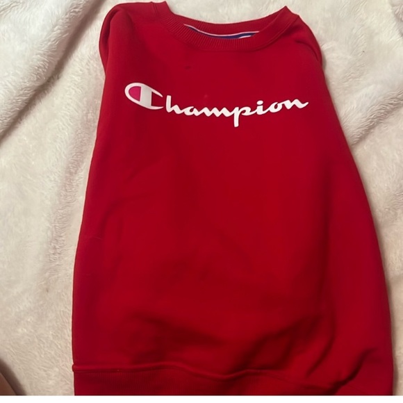 Champion Red crew neck sweater Size S - Picture 2 of 2